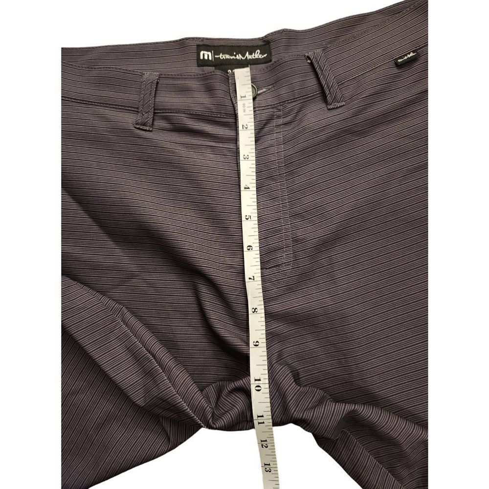 Travis Mathew Performance Golf Shorts Men's 32x10 Gray striped poly stretch - Picture 5 of 9